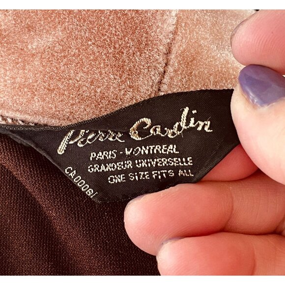 Vintage 70s bathrobe, chocolate brown velvet gender neutral, Pierre Cardin robe - Picture 10 of 10